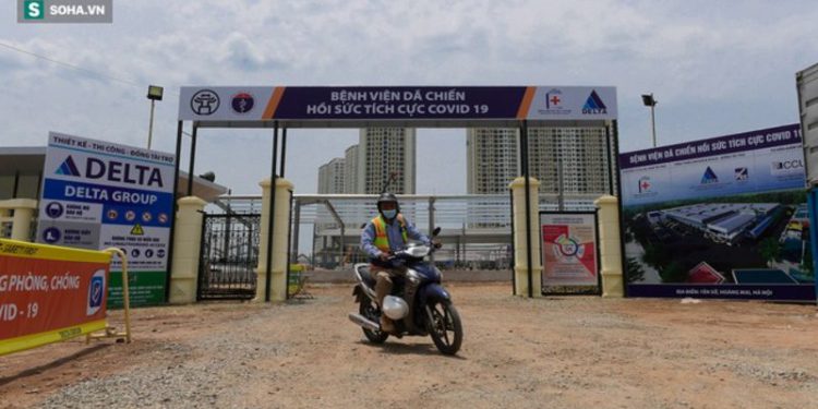 Hình hài bệnh viện dã chiến lớn nhất Hà Nội sau 10 ngày xây dựng thần tốc